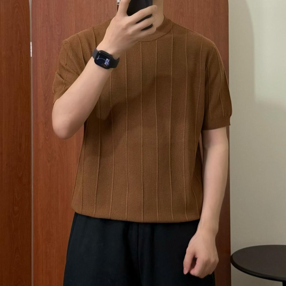Crisp Solid-color Knit T-shirt
