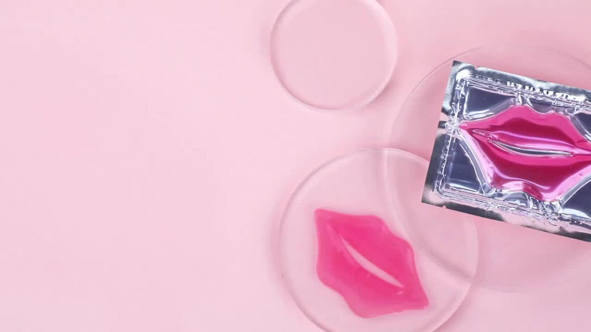 Fifty Individually Wrapped Pink Lip-Shaped Gel Patches with 11.6 x 8.8cm Sachet Dimensions — image 11
