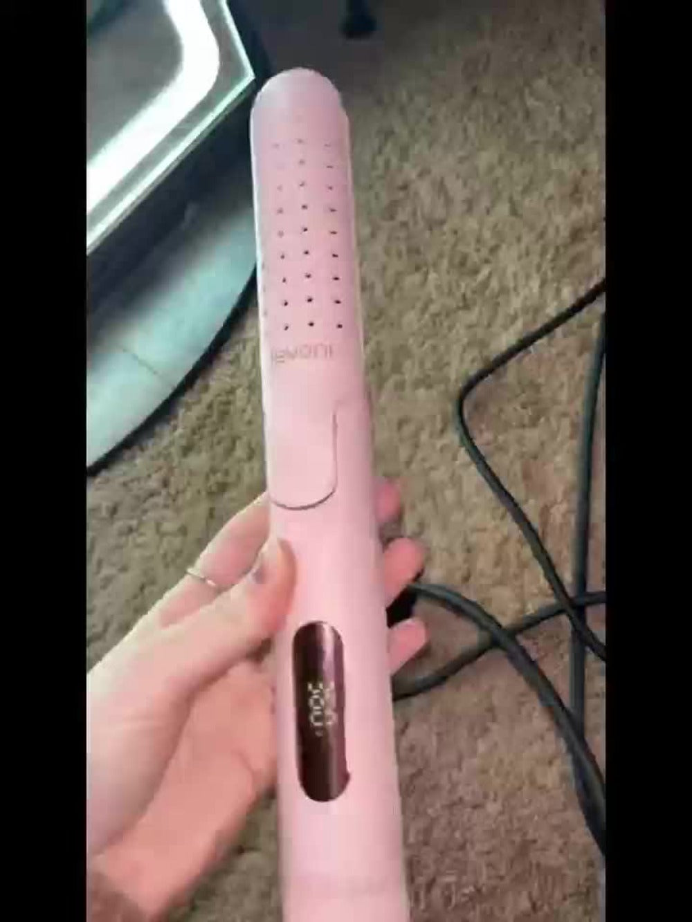 Dual Voltage Hair Straightener in an Adjustable Design for Home — image 12