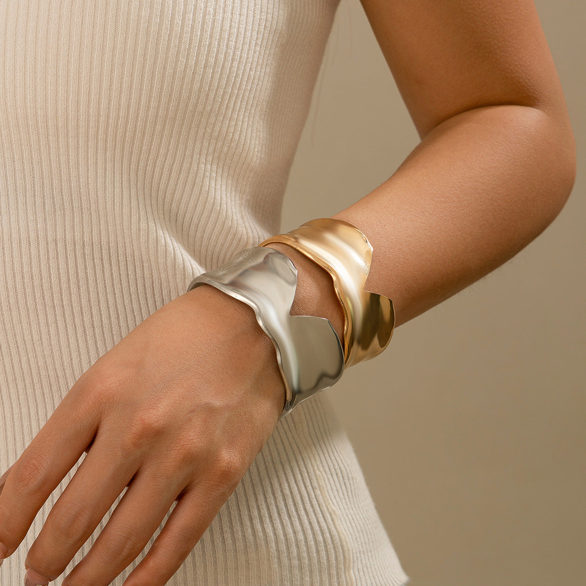 Metal style temperament niche versatile bracelet Bracelet irregular opening bracelet