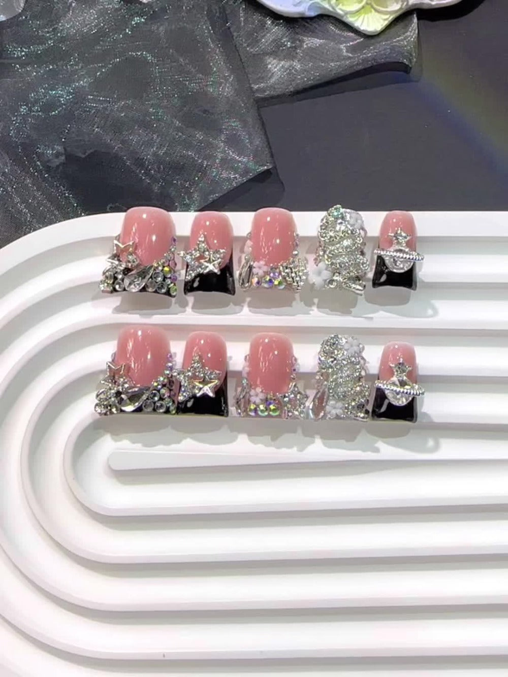 Press On Nails 10-Piece Short Duckbill Set with Black French Tips, Snake, Stars and Self-Adhesive Gel Tabs — image 9