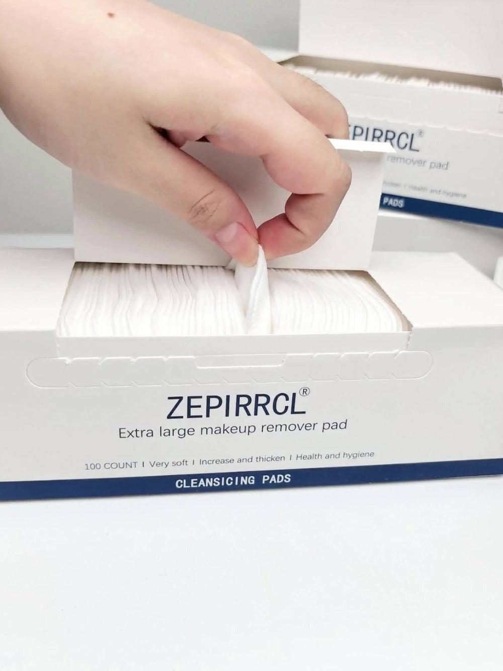 Disposable Square Cleansing Pads 200pcs (2 Boxes x 100) Extra Thick Soft Wet & Dry Facial Pads for Daily Skincare Makeup Remo