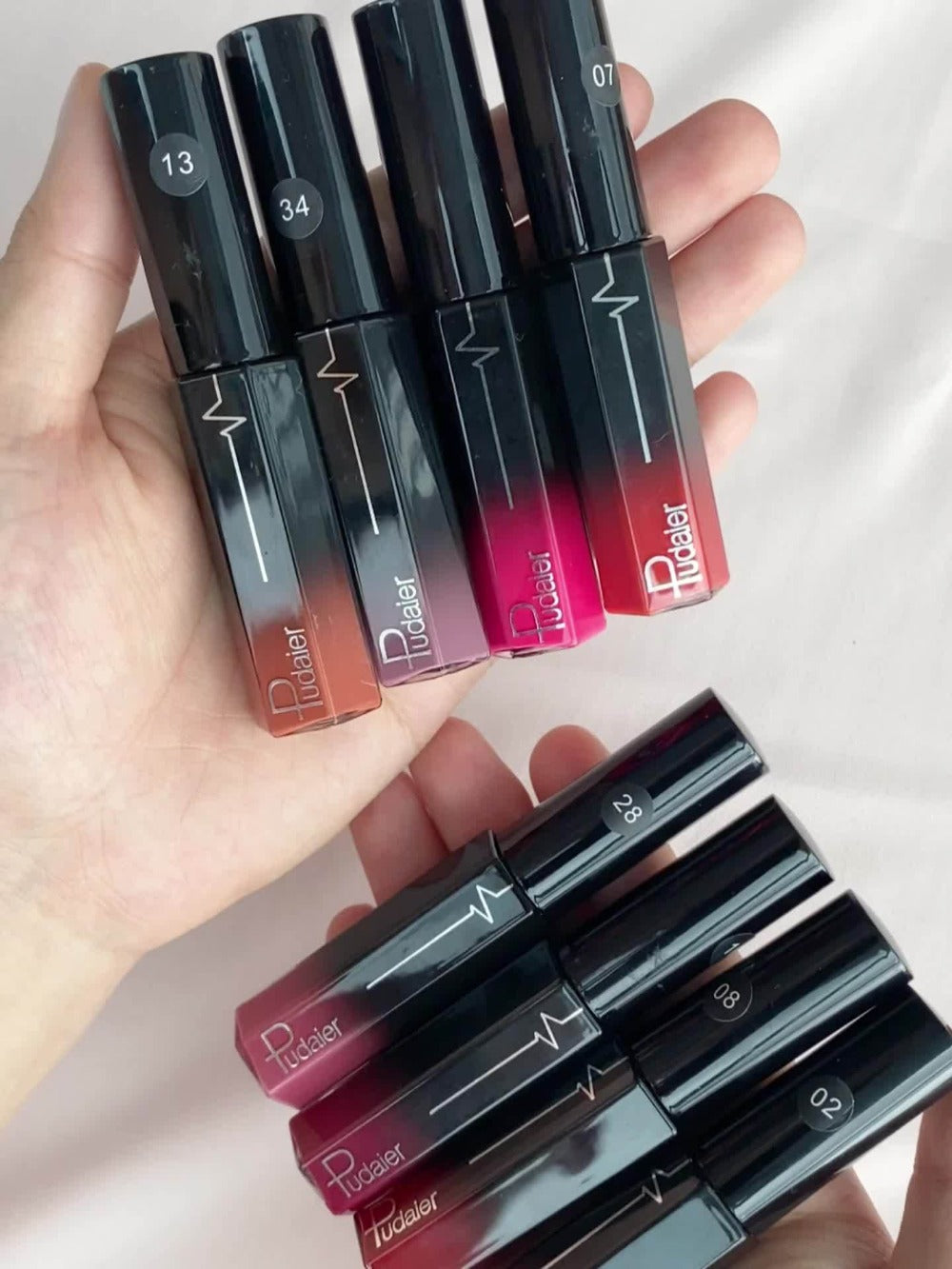 Semi-Matte Liquid Lip Color in Six Numbered Shades with 9.3cm Gradient Tube and Wand Applicator — image 15