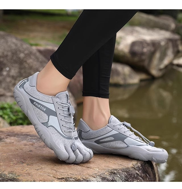 Comfortable Breathable And Lightweight Climbing Training Sneakers