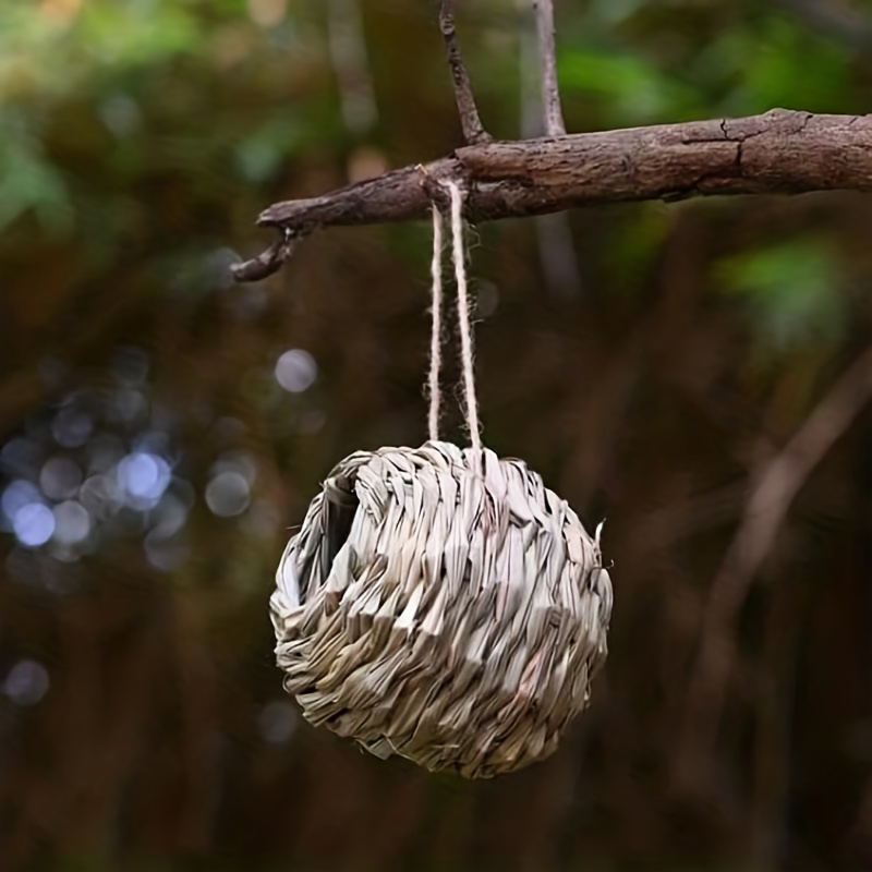 Hummingbird Nest House Handwoven Outdoor Garden Patio Bird Nest – Spherical Design Comfortable Nesting Shelter for Small Bird