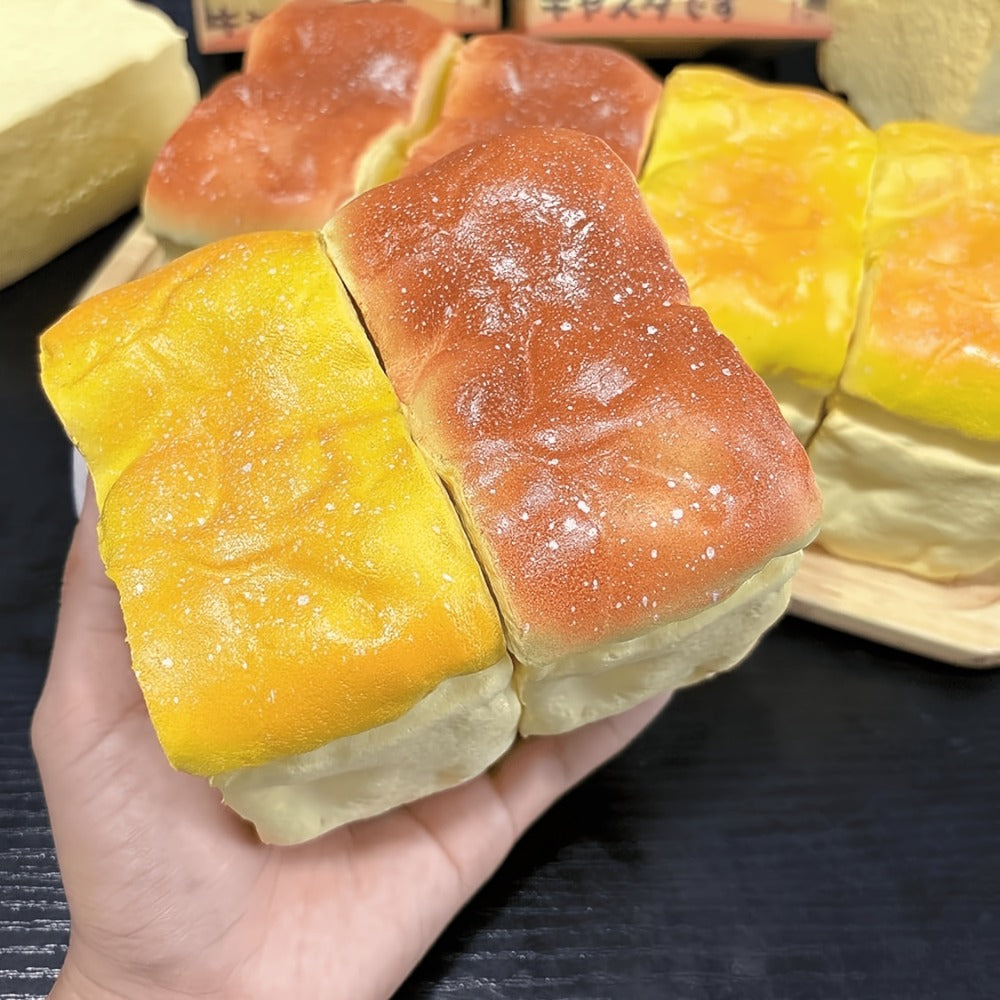 Squishy Bread and Butter Squeeze Toy Set 2pcs, Slow Rising Custard Bread Squishies with Creamy Scent — image 3