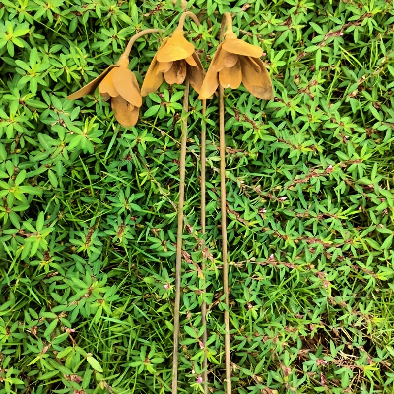 Rustic Metal Snowdrop Garden Stakes, Three-Piece Curved Flower Set with 25 cm Stems for Pots and Borders — image 1