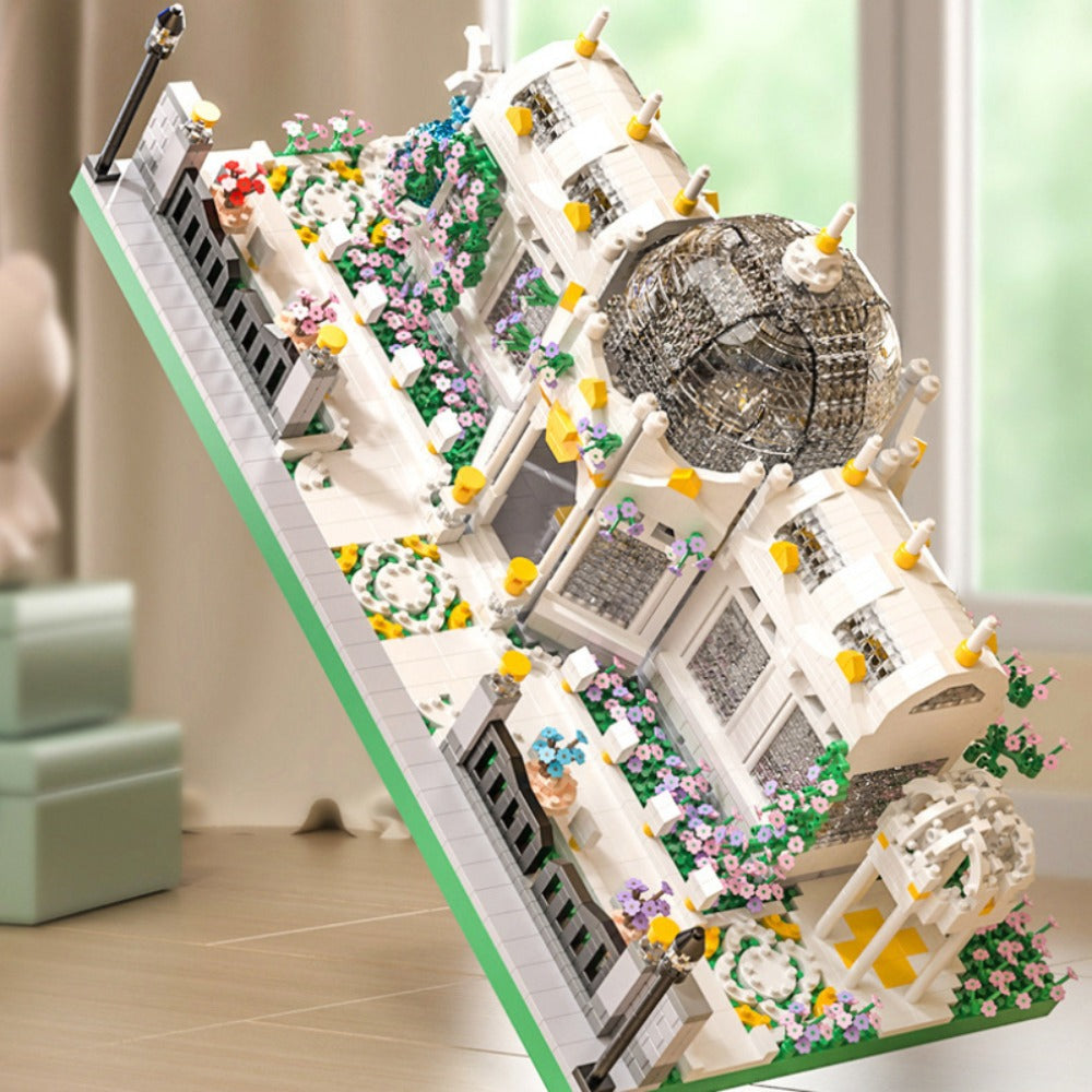 6700-Piece Garden Plaza Building Block Model in Boxed or Bagged Versions with Dome, Flowers and Fence — image 6