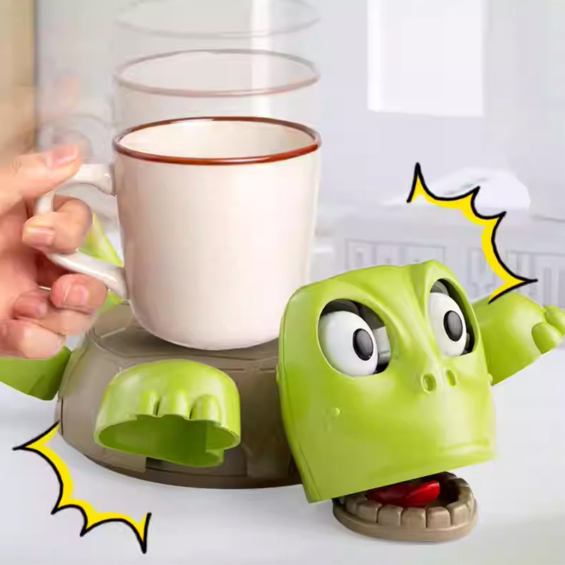 3D - printed Panicked Turtle Coaster: Insulated, for stress relief, doubles as mug base decor