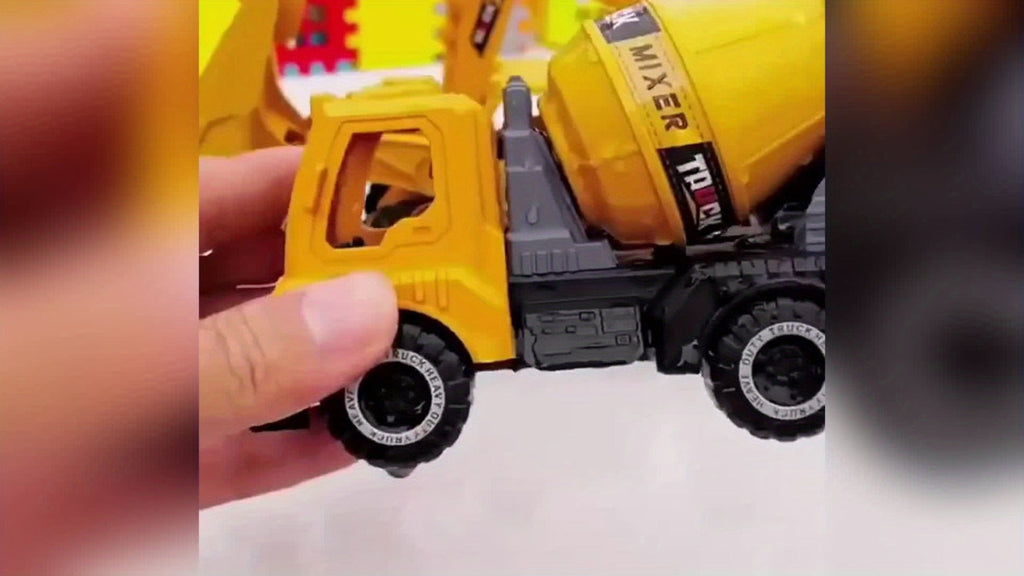Construction Vehicle Toy Set for Kids, 4PCS Large Shatterproof Excavator, Mixer, Dump Truck & Bulldozer Engineering Cars — im