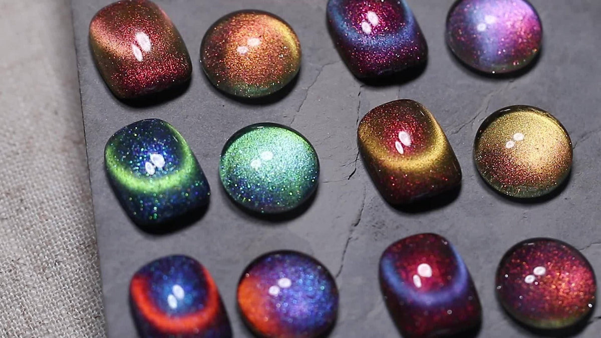 6-Piece Magnetic Cat-Eye Gel Nail Polish Set with Double-Light Reflection — image 12