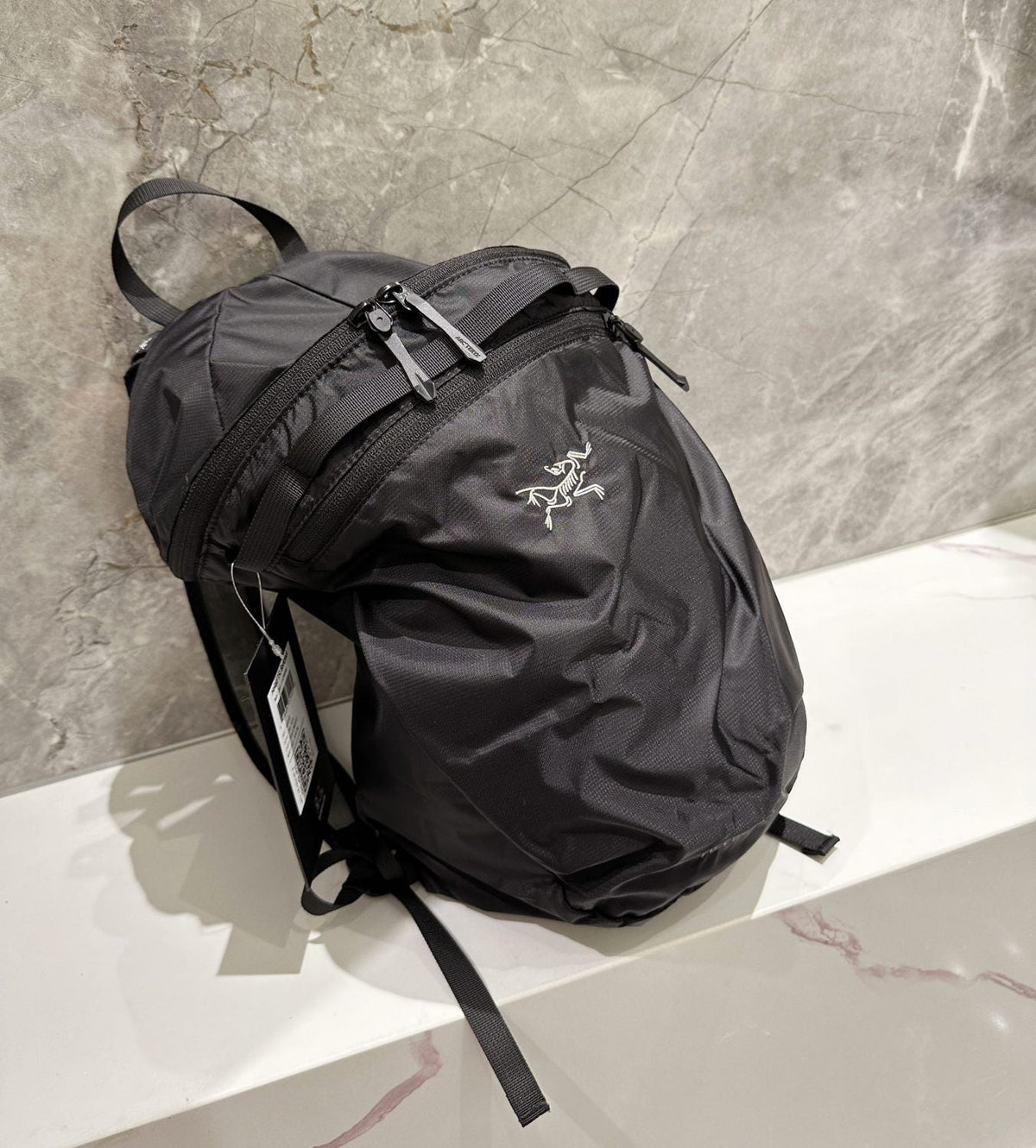 Arcteryx Men's And Women's Solid Color Embroidered Logo Outdoor Multifunctional Boarding Hiking Nylon Shoulder Bag Bags #75342