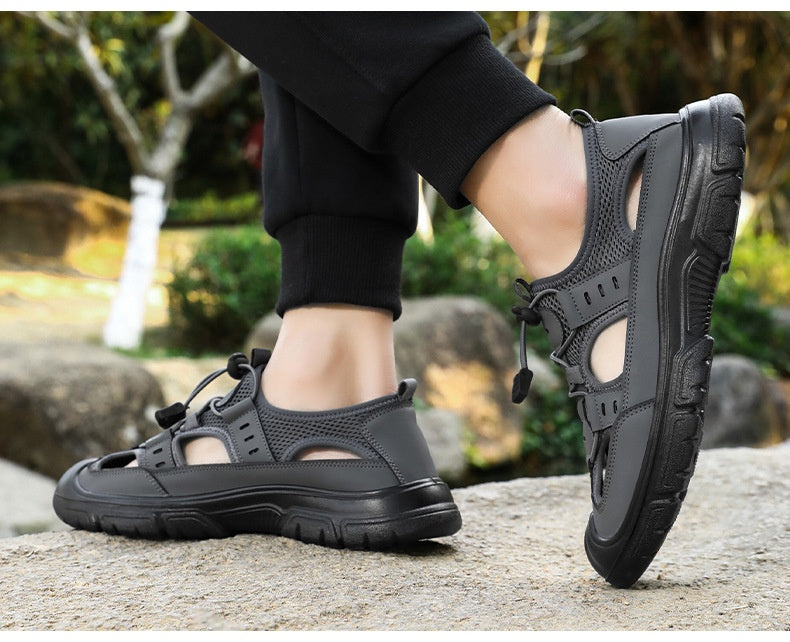 Summer Beach Hole Wading Rotating Button Sandals Men's Casual Shoes
