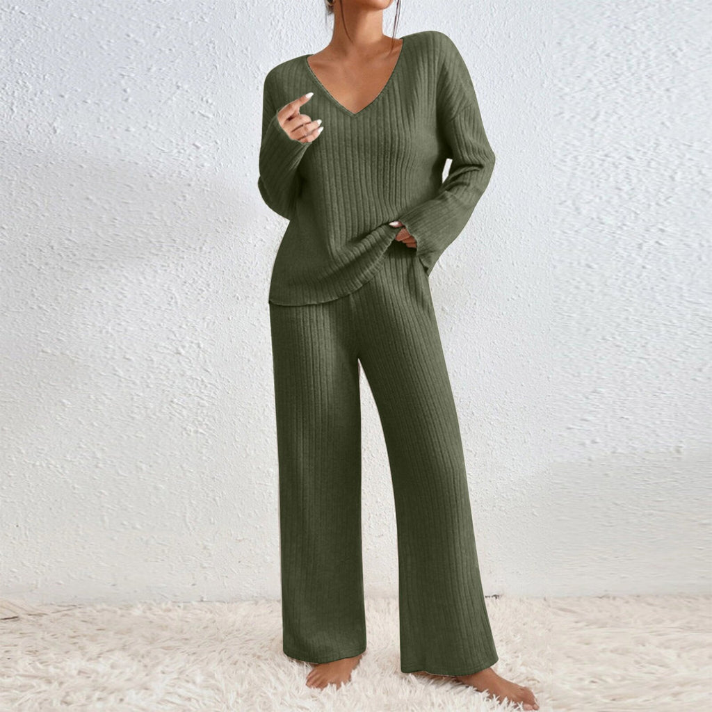 Long Sleeve V-neck Knitted Sunken Stripe Brushed Loose Leisure Suit