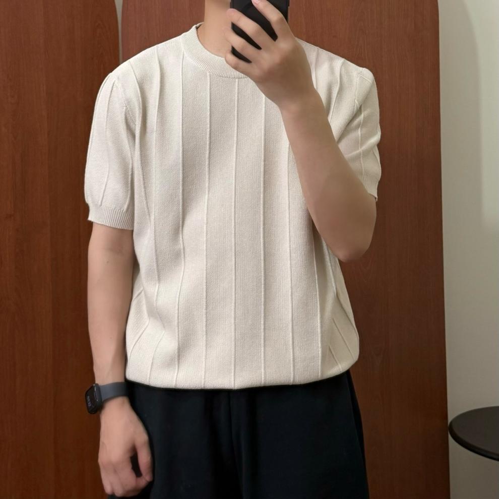 Crisp Solid-color Knit T-shirt