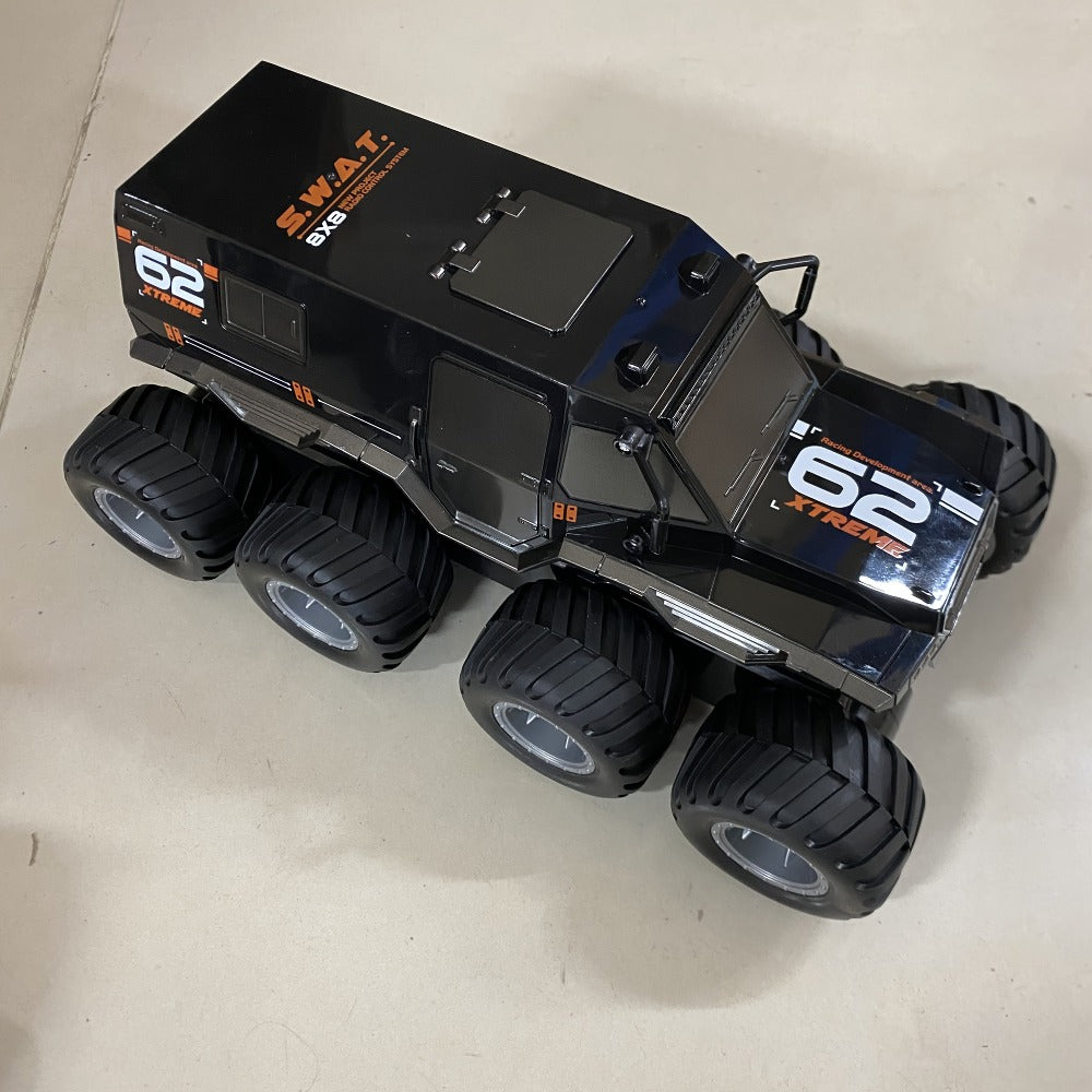 Amphibious RC Truck 8-Wheel Drive 4-Motor Off-Road Climbing Remote Control Armored Vehicle, Oversized Land & Water Military T