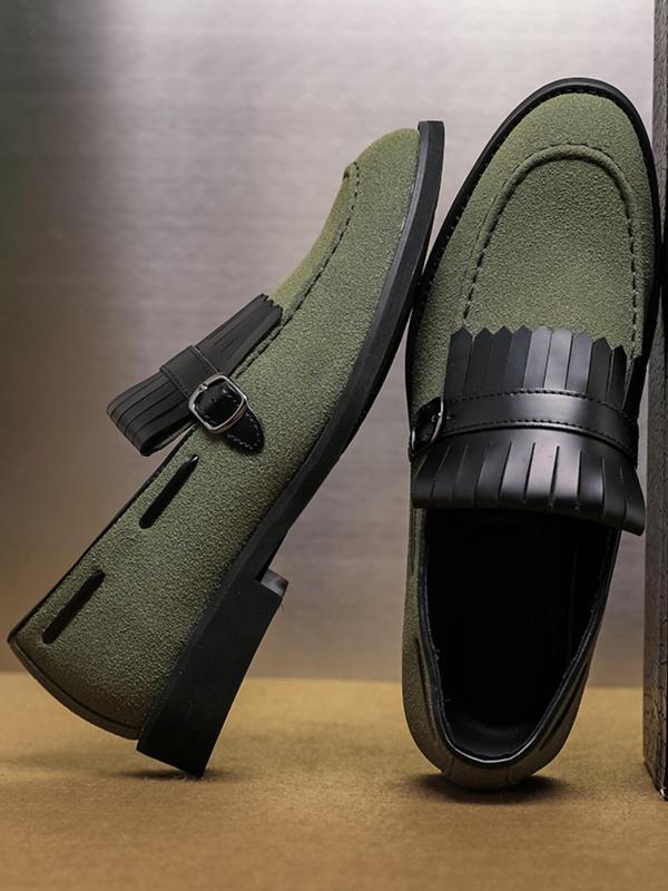 Men's Solidcolor Loafer Shoes With Tassel Accents