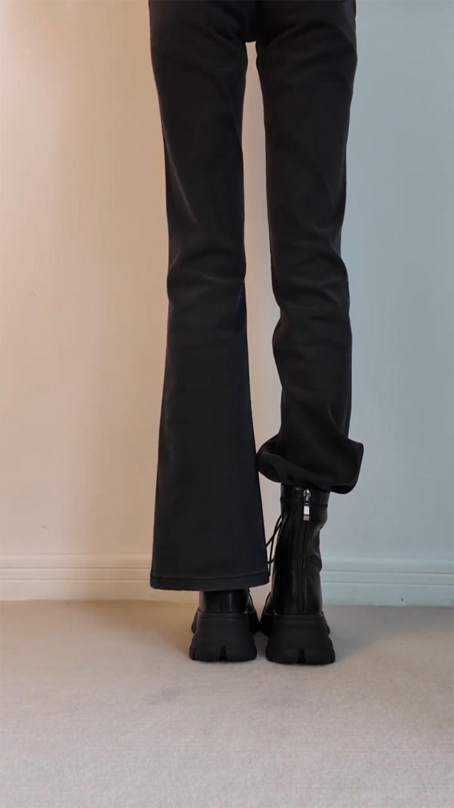 New Stylish Versatile Black Thick-soled Back Zipper Lace-up Motorcycle Boots