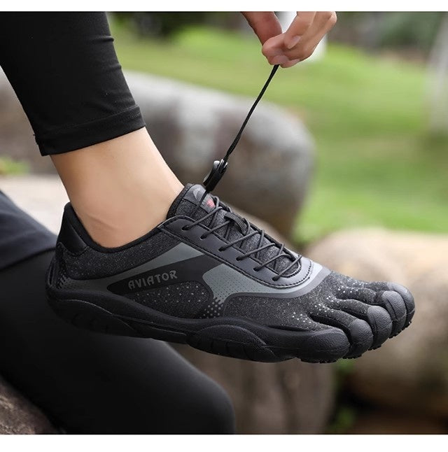 Comfortable Breathable And Lightweight Climbing Training Sneakers