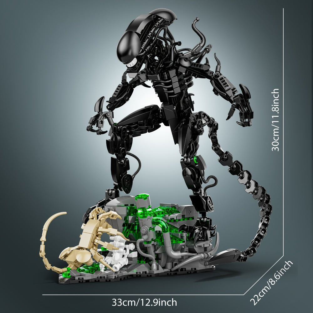 Building Block Set Alien Beast with 958 Pieces, Articulated Black Figure, Scene Base and Long Tail — image 3