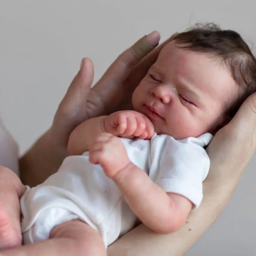 Reborn Doll, 18-Inch Sleeping Cloth-Body Figure with Vinyl Limbs, Marbled Paint and Gift Set — image 4