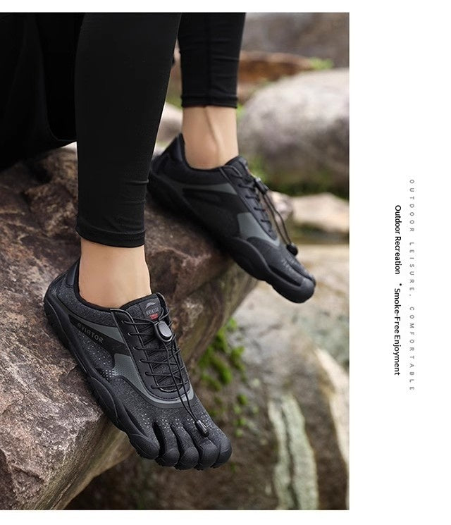 Comfortable Breathable And Lightweight Climbing Training Sneakers