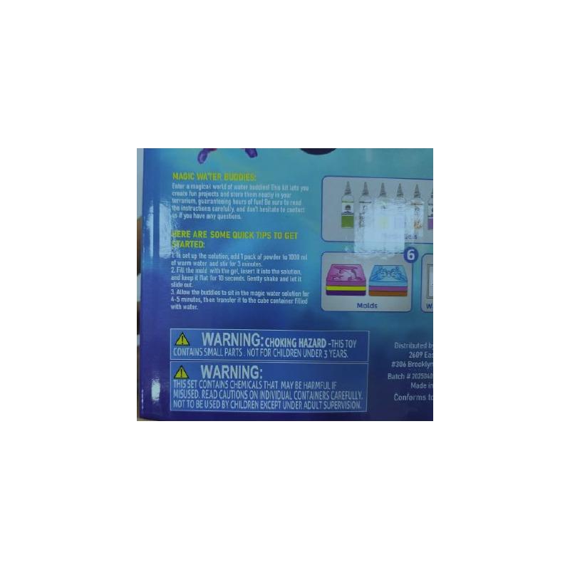Magic Water Gel Creature Craft Kit with Ten Color Gels, Six Molds, Mixing Powders and Lidded Display Jar — image 8