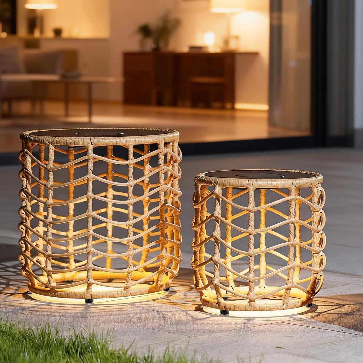 Outdoor Side Tables for Patio, Set of 2 Nesting PE Wicker Frames with Tempered Glass Tops for Patio or Balcony Layouts — imag