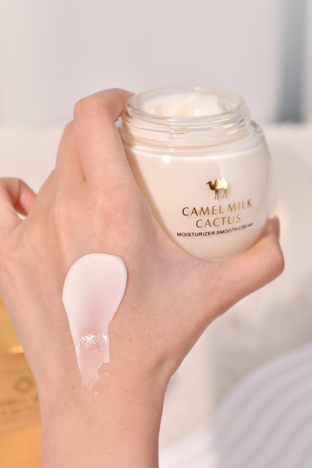 Retinol Night Cream with Niacinamide, Vitamin E & Camel Milk – Anti-Aging Firming & Brightening Overnight Face Cream, Reduces
