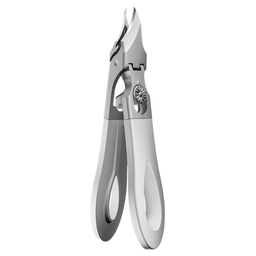 LIAM Wide-Jaw Nail Clipper in Bright Silver with 45-Degree Offset Cutting Edge and Stainless-Steel-Labeled Body — image 1