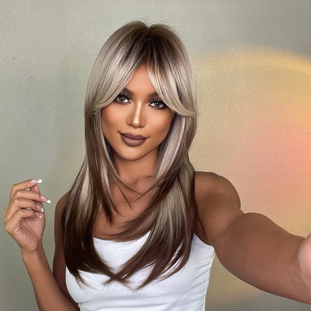 Synthetic Wig 22-Inch Straight Highlight Brown Style with Bangs and Rose Net Cap for Office Looks — image 1