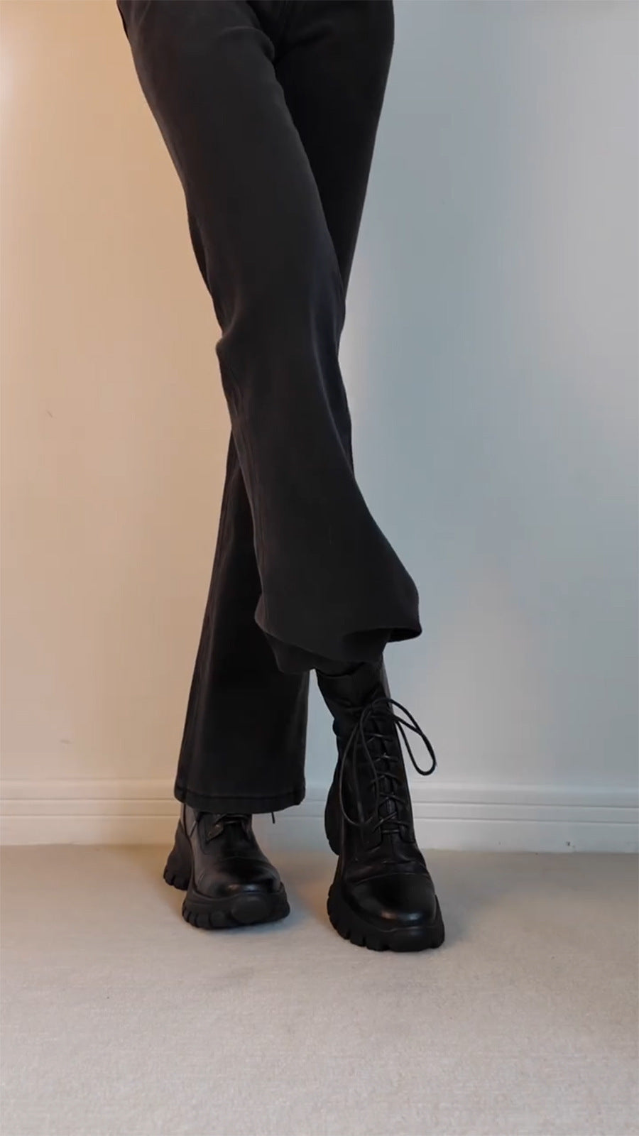 New Stylish Versatile Black Thick-soled Back Zipper Lace-up Motorcycle Boots