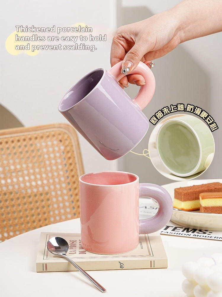 Girls Are Very Beautiful Ceramic Mugs