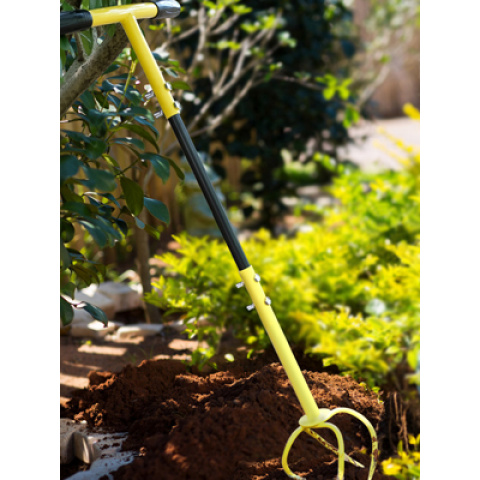 Garden Claw Twist Tiller Manual Steel Cultivator & Soil Loosener, Hand Tiller Lawn Aerator for Garden Bed, Plant Box — image 