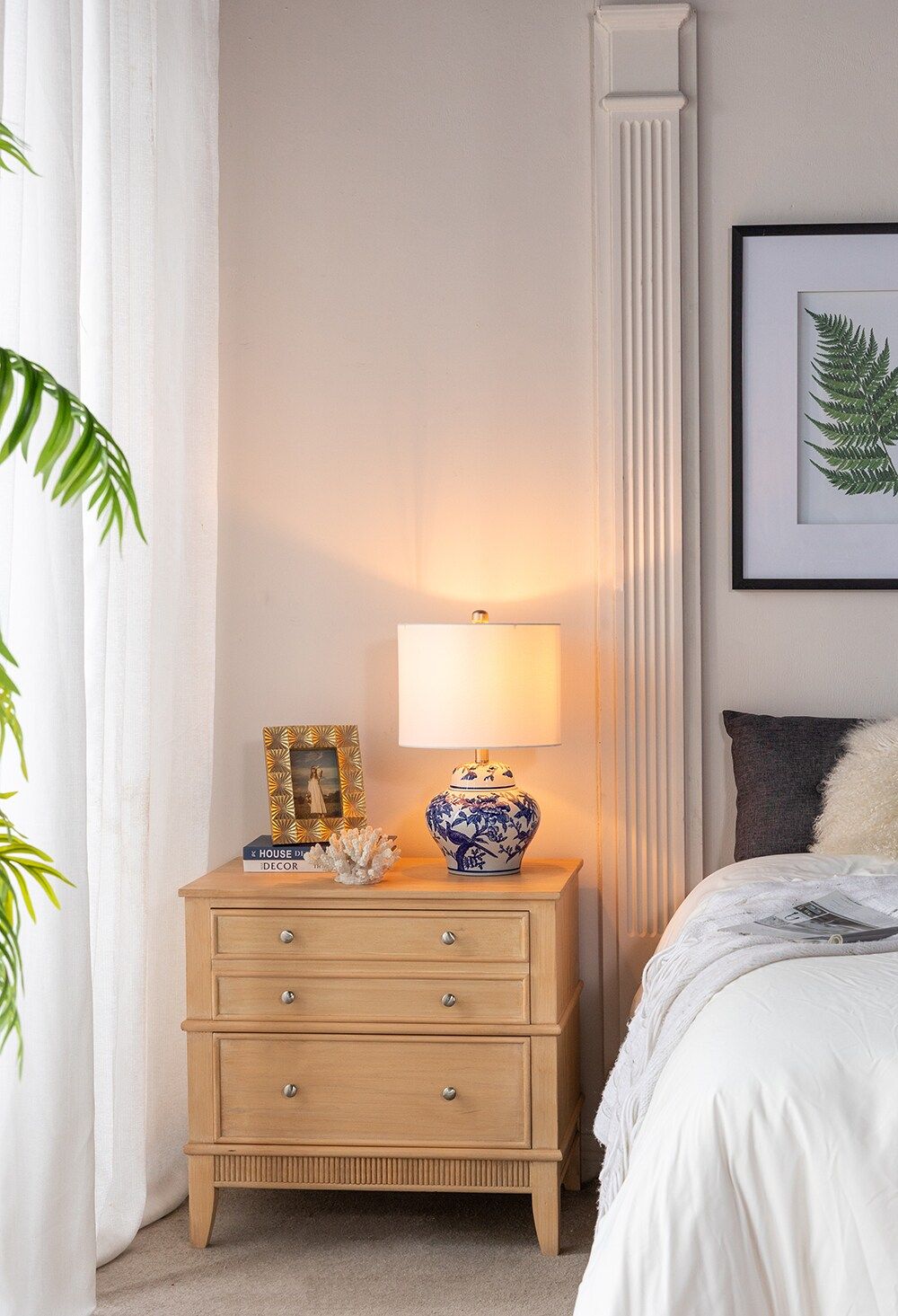 Blue and White Ceramic Vase Table Lamp with White Linen Shade